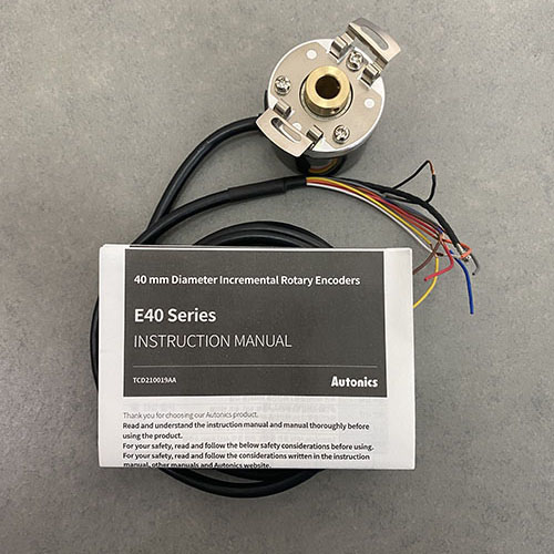 Bộ mã hóa vòng quay tương đối 40mm (Loại lỗ liền thân) Autonics E40HB10-12-4-L-5